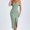 Vestito midi con spalle scoperte Rasine in verde kaki Vestito midi con spalle scoperte Rasine in verde kaki