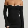 Vestito Stasia in modal con spalle scoperte e linea ad A, colore nero